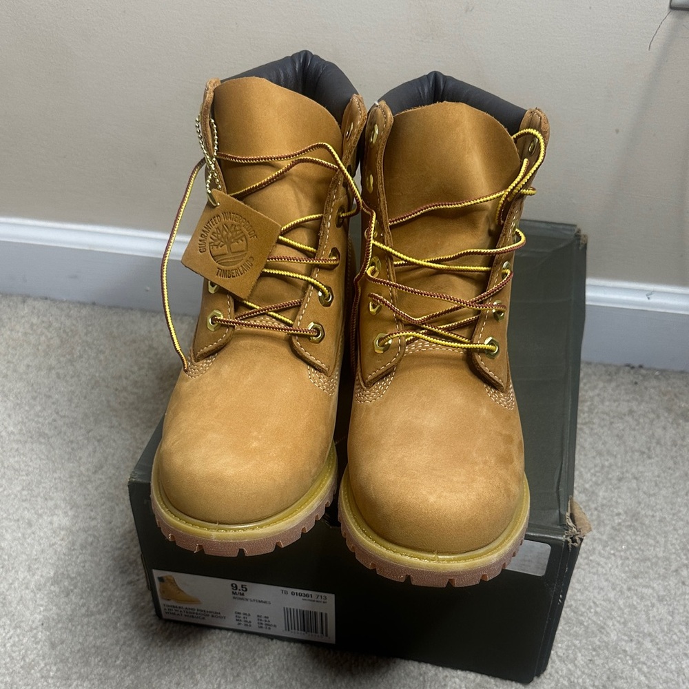 Timberland Women/Men's Brown Leather Boots